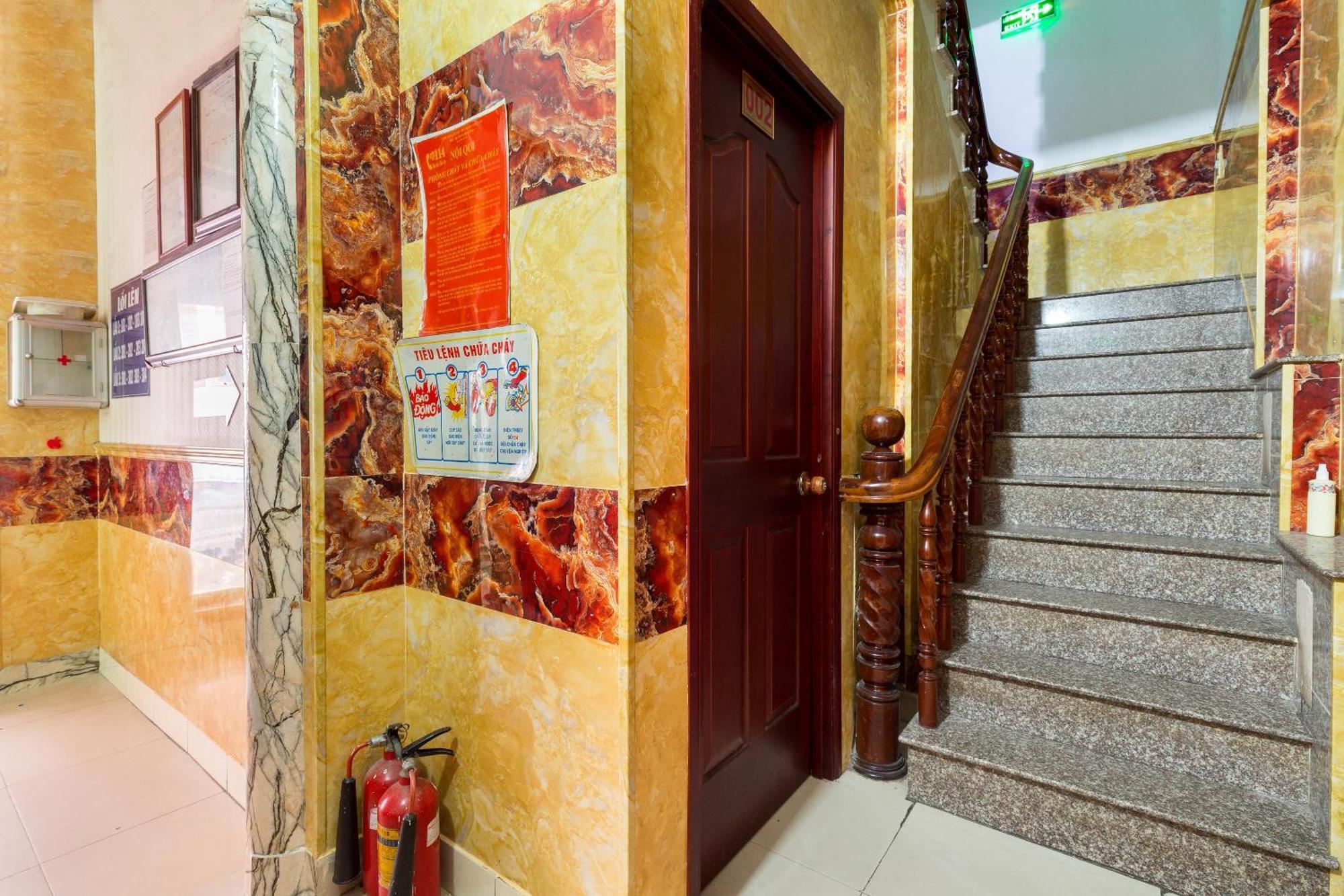Oyo476凡安酒店 胡志明市 外观 照片